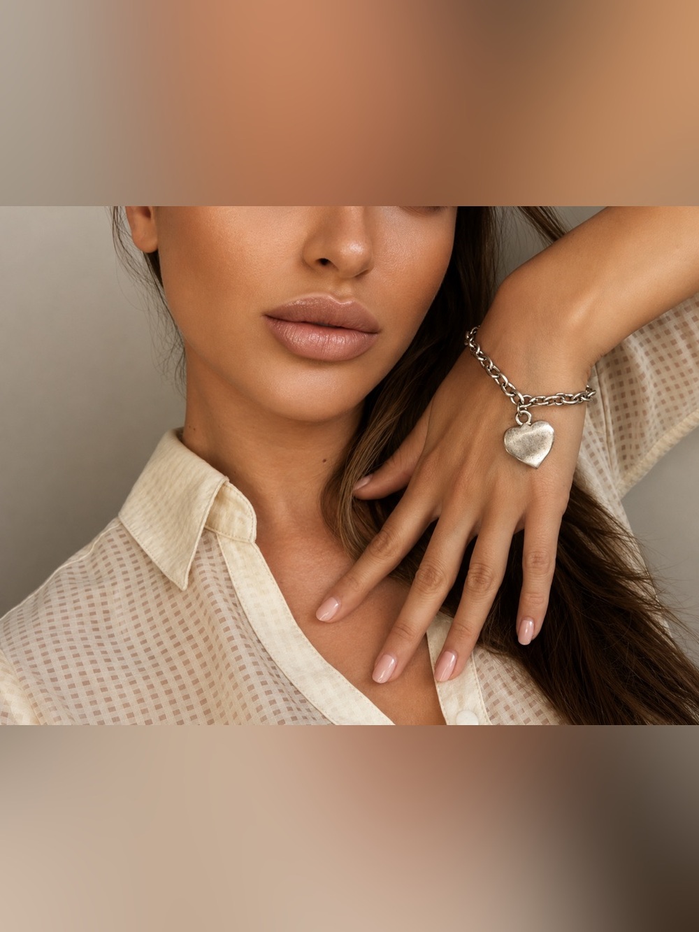 Silver toned Heart Chain Bracelet Women’s Costume Jewelry Gift Wedding Bridal